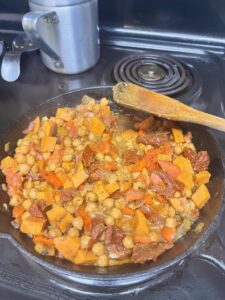 sweet potato chickpea curry with coconut milk